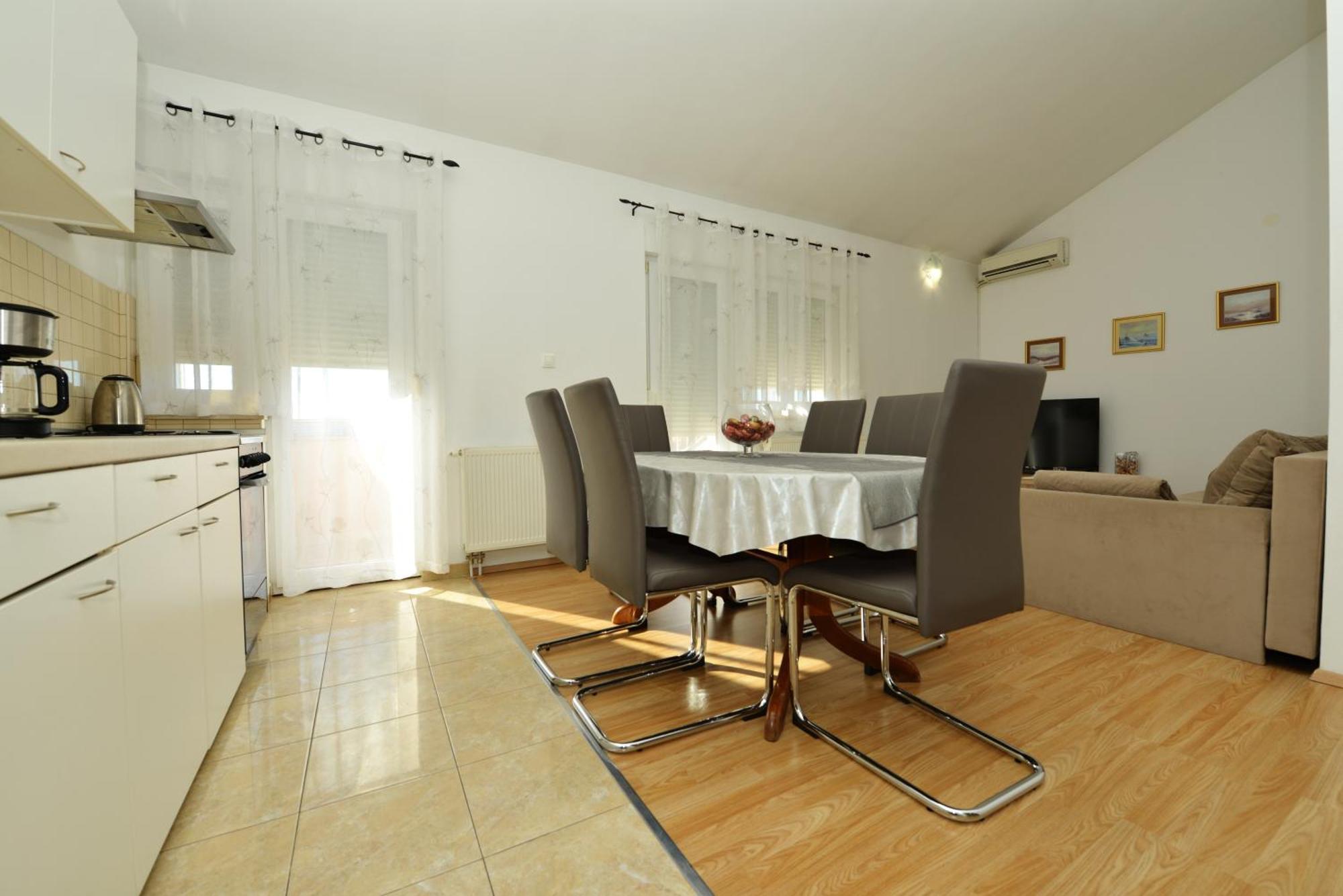 Apartmani Stadion Zadar Cameră foto
