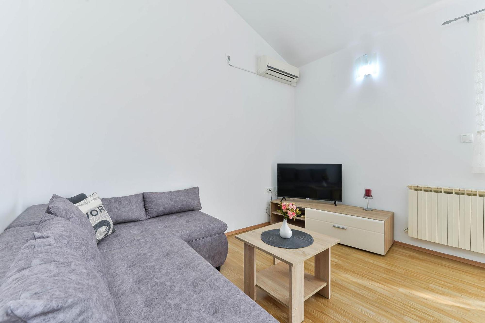 Apartmani Stadion Zadar Cameră foto